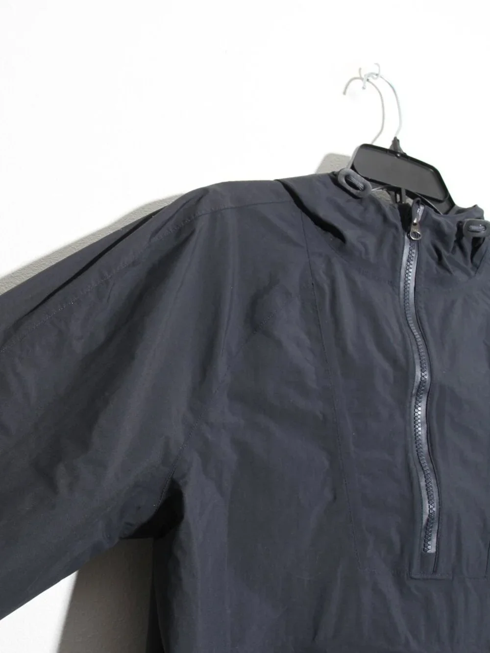 Taylor Stitch The Powder Jacket Anorak Half Zip Black Hooded Nylon Sz 40 Medium